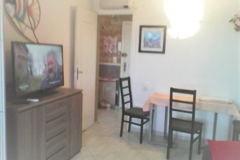 Studio de 21m2 à Villeneuve Loubet, vue sur la mer — photo 4