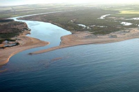 Grande villa récente au bord de la méditerrannée — photo 7