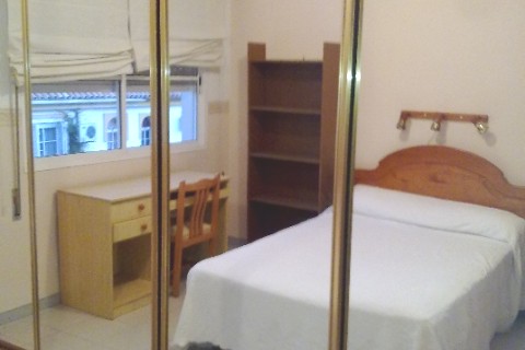CASA EN MÁLAGA — photo 4