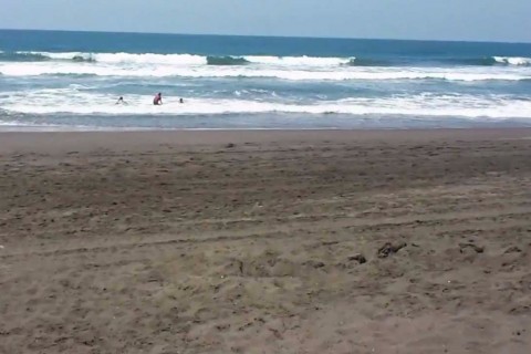 Conoce una ciudad con un volcán activo a 45 minutos de la playa y en un entorno de vegetación exuberante. — photo 2