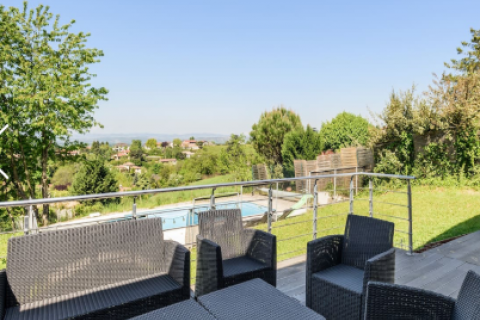 Grande maison familiale avec une vue extraordinaire — photo 3