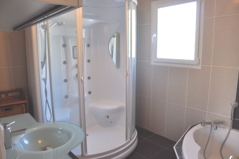 VILLA D'ARCHITECTE AVEC SPA / HAMMAM / VUE PYRENEES PRES DE PAU, LOURDES — photo 19