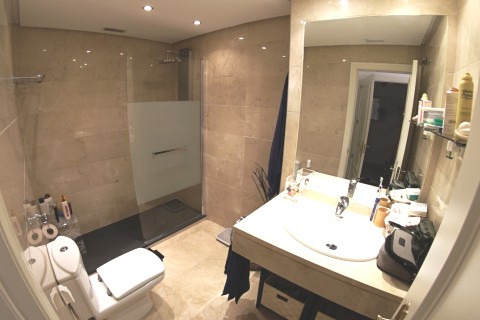 APARTAMENTO CON JARDIN PRIVADO EN URBANIZACIÓN DE PUERTO BANUS - MARBELLA — photo 15
