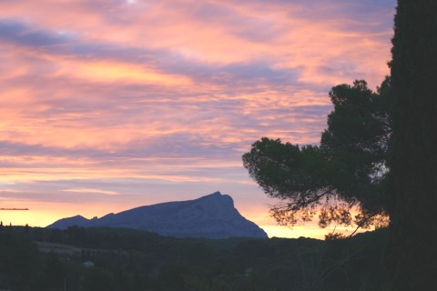 Maison à Aix en Provence, proche centre ville, vue Sainte Victoire — photo 4