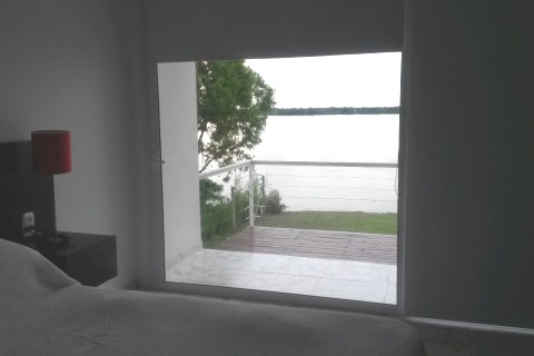 Casa sobre Rio Parana, zona agreste. — photo 10