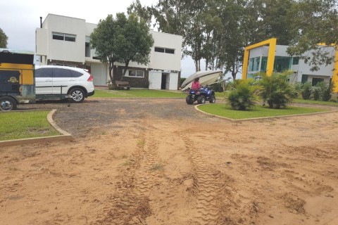 Casa sobre Rio Parana, zona agreste. — photo 11