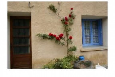 EN: The house is located in Tignac,... — photo 3
