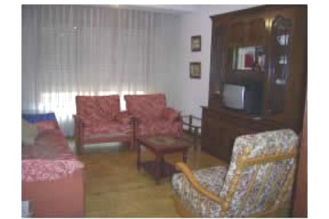 Piso bien con todo lo necesario y c... — photo 2