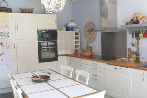 La maison se situe sur un terrain de 2000m2 — photo 9