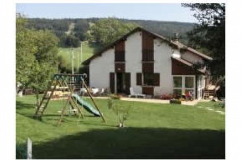 La maison  comprend un grand terrai... — photo 2