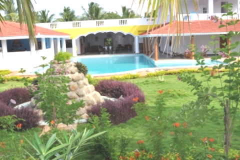 Petit Palais à Manjakuppam, Inde du sud — photo 2