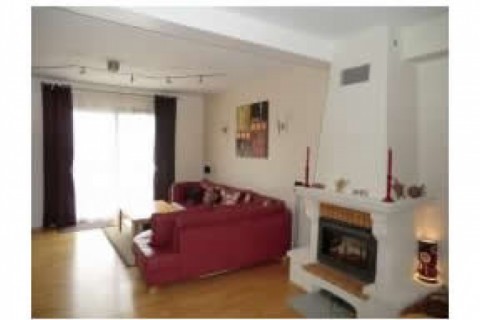 Maison spacieuse avec salon, chemin... — photo 4