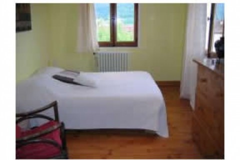 Ancien hôtel au bord du lac d'Aiguebelette entre Lyon, Chambery, Turin et Genève. — photo 9