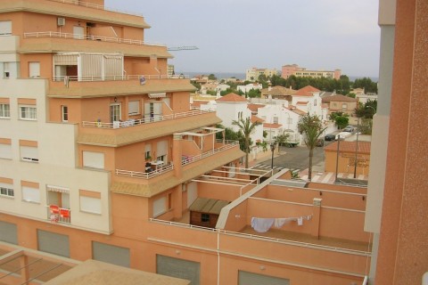 Apartamento en la zona de urbanizaciones de Roquetas de Mar. A 250 metros de la playa — photo 2