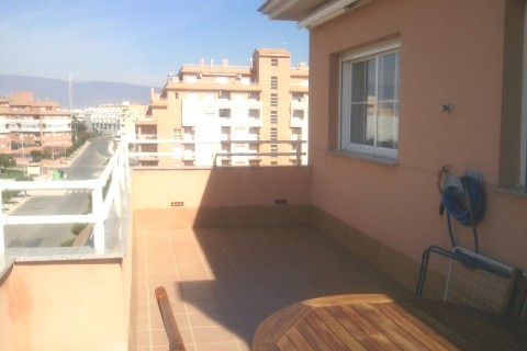 Apartamento en la zona de urbanizaciones de Roquetas de Mar. A 250 metros de la playa — photo 9
