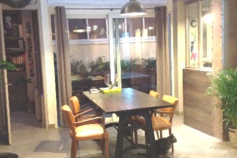 Appartement 56m2, au centre de Paris, tout equipe et tres agreable. Terrasse de 12m2 en plus! — photo 2