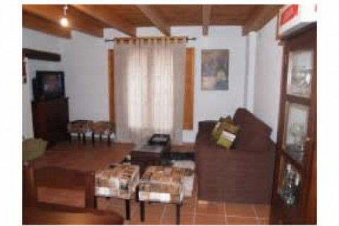 Casa unifamiliar en Linares de Mora y cerca de Valdelinares, estación de esquí. — photo 4