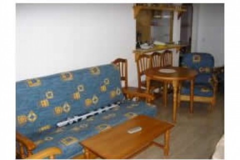 La casa está una urbanización cer... — photo 10
