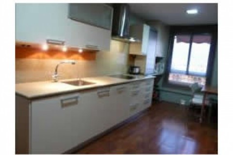 Great views over the river. Close t... — photo 2