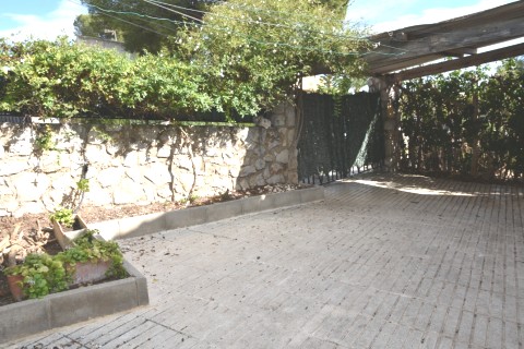 Sunny detached house with tubular swimming pool, garden and BBQ, near beach — photo 17