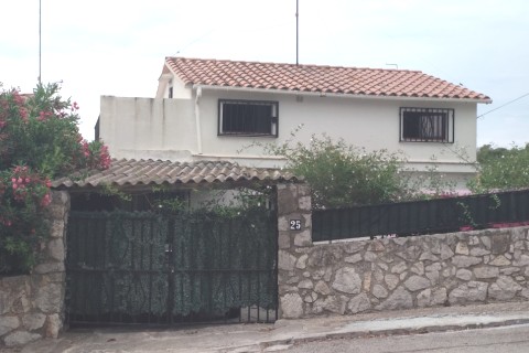 Sunny detached house with tubular swimming pool, garden and BBQ, near beach — photo 41