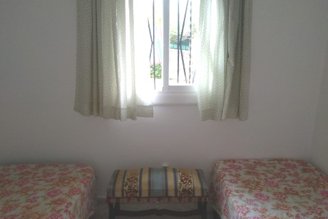 Sunny detached house with tubular swimming pool, garden and BBQ, near beach — photo 44