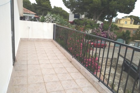 Sunny detached house with tubular swimming pool, garden and BBQ, near beach — photo 54