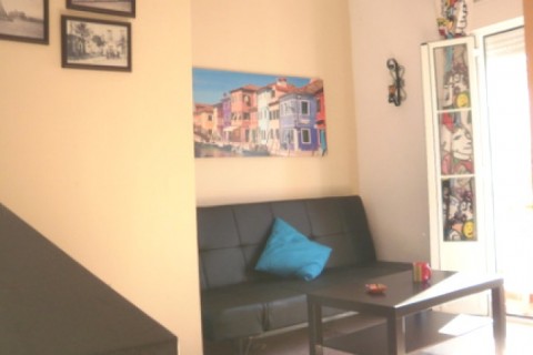La casa está situada en la ciudad ... — photo 3