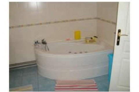 Maison de plein pied , sur 180 m² ... — photo 12