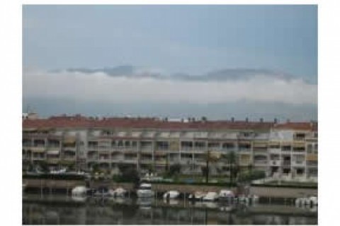 Es un apartamento duplex de 4 habit... — photo 4