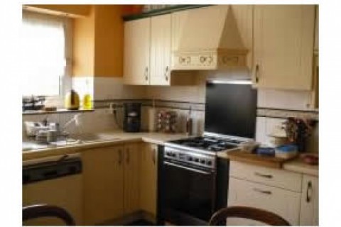 La maison se situe dans un petit bo... — photo 2