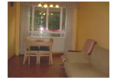 APARTAMENTO: DOS HABITACIONES, SALO... — photo 2