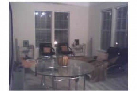 Home affers 102" screen with projec... — photo 3
