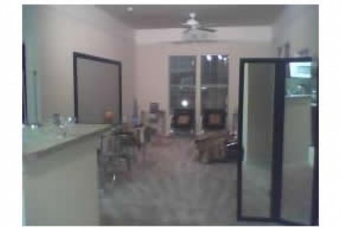 Home affers 102" screen with projec... — photo 5