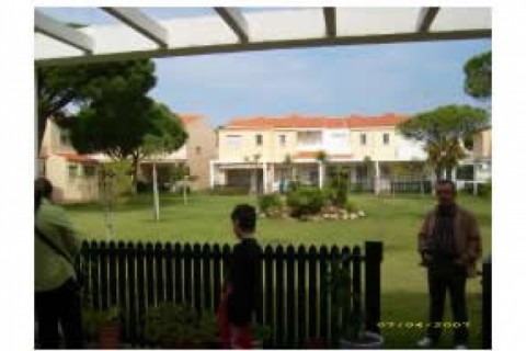 Apartamento en urbanización a 100 mts de la playa — photo 2