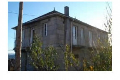 Es una casa antigua y austera ubica... — photo 13