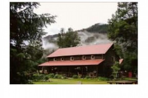 Lovely historic log lodge filled wi... — photo 2