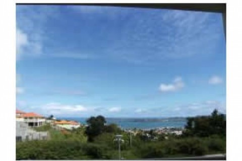 La résidence surplombe la baie du ... — photo 2