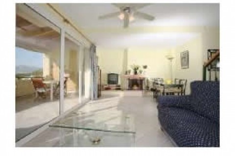Bungalow situado en la lujosa urban... — photo 6