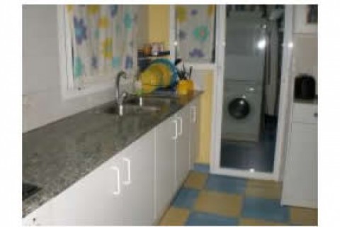Bonito piso con 2 habitaciones: 1 d... — photo 2