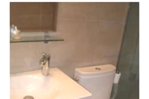 Bonito piso con 2 habitaciones: 1 d... — photo 6
