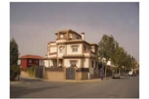 Chalet a 15 minutos de centro de Gr... — photo 2