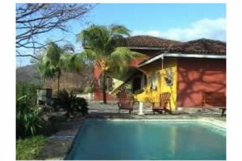The house has 2 acres fully fenced ... — photo 4