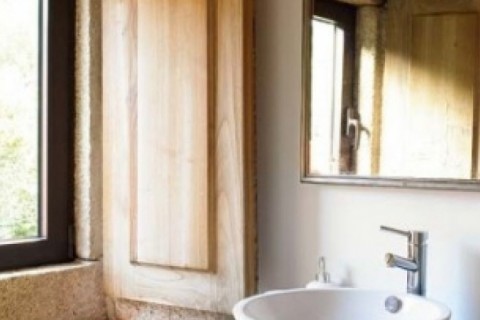 Beautiful and spacious country house on the hillside — photo 5