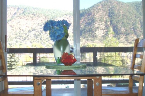 GLENWOOD SPRINGS CONDO CLOSE TO ASPEN, COLORADO — photo 5