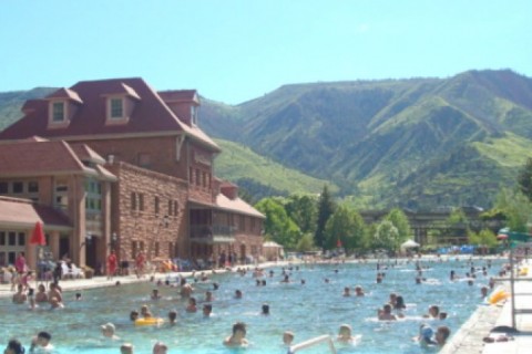 GLENWOOD SPRINGS CONDO CLOSE TO ASPEN, COLORADO — photo 15