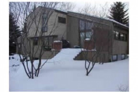 On style chalet et bien entretenue,... — photo 3