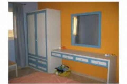 Grande maison avec un petit jardin ... — photo 2