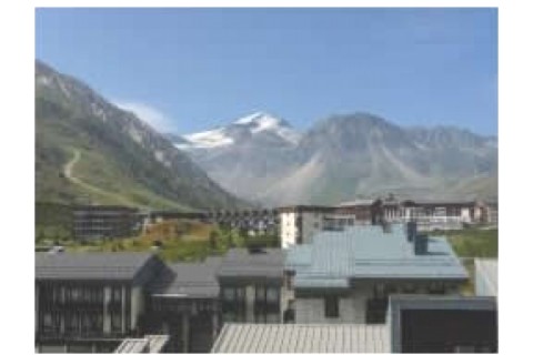 Superbe appartement idéalement situé à Tignes, à plus de 2000 mètres d'altitude — photo 3