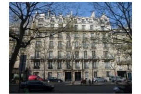 Parisian appartment — photo 11